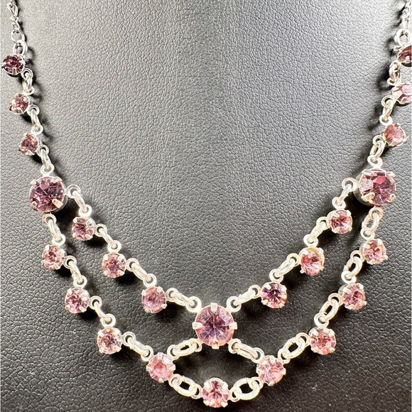 Avon SH signed silver tone purple rhinestone choker necklace - Picture 7 of 7